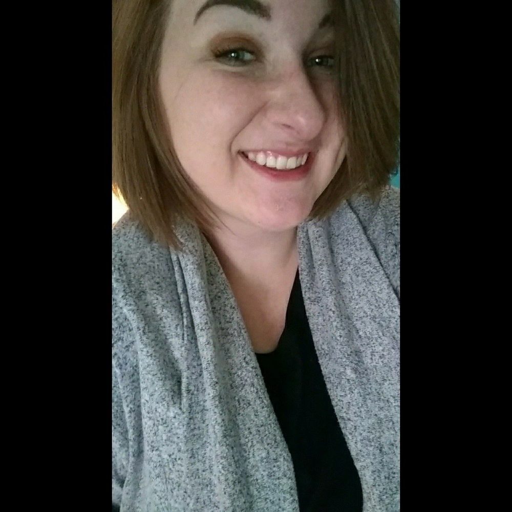 Meet your Posher, Jacqueline